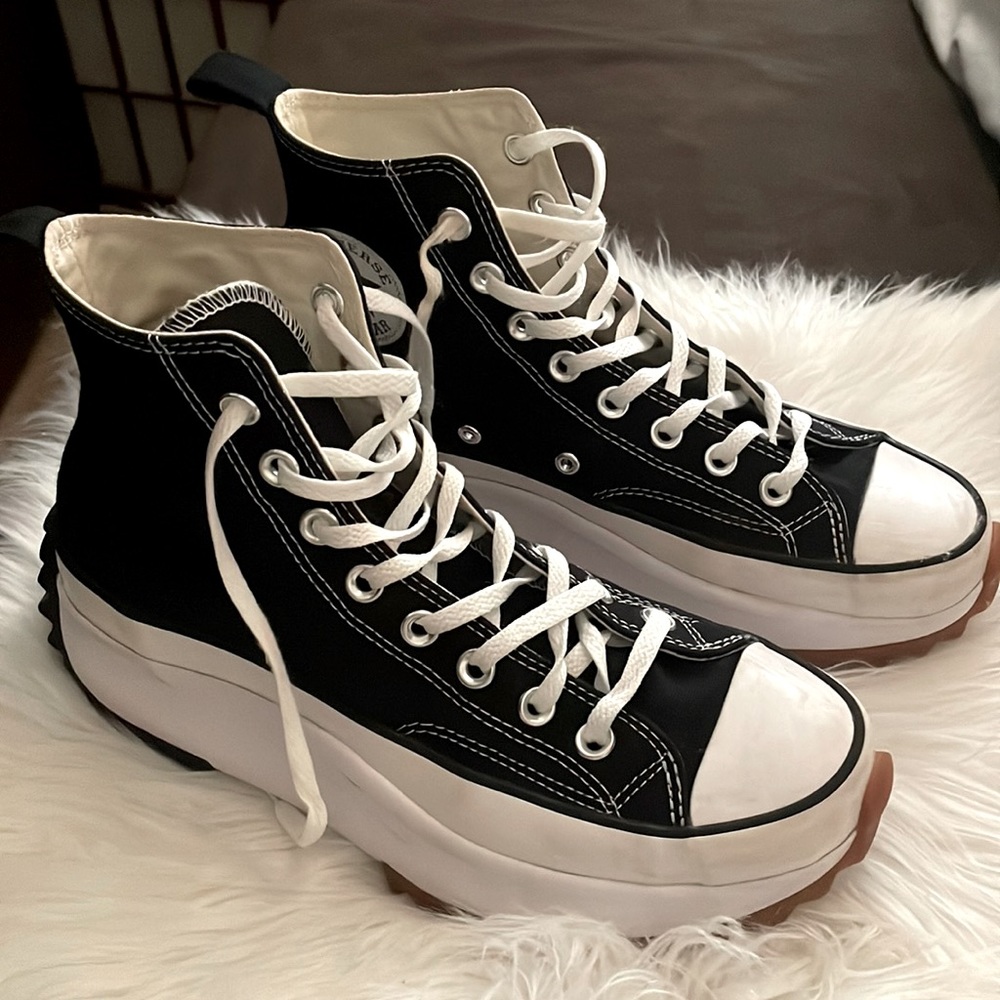 Converse (womens/mens) Run star Hike hi top platform sneakers